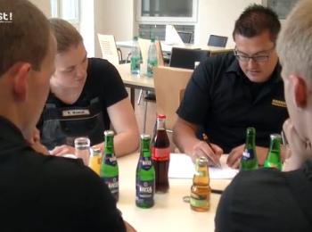 Besprechung
